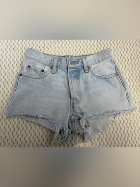 Levi’s 501 Original Light Wash Distressed Denim Cutoff Shorts Button Fly Iconic